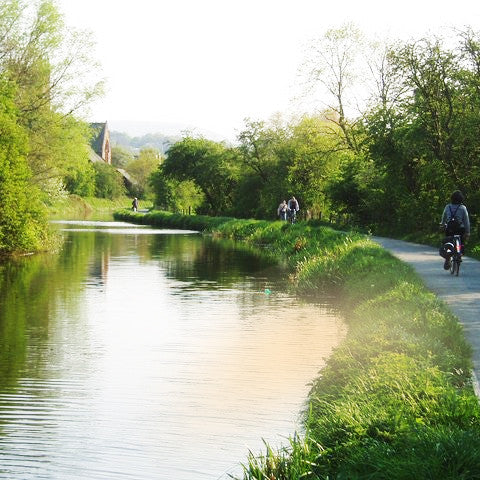 The perks of simply walking and listening
